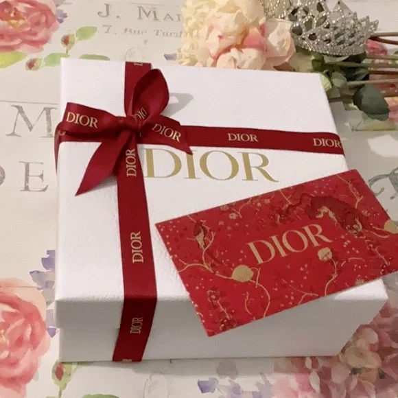 Brand New! DIOR Red White & Gold Medium Gift Box/Tissue/Envelope/Ribbon! 🎁 - Picture 2 of 12